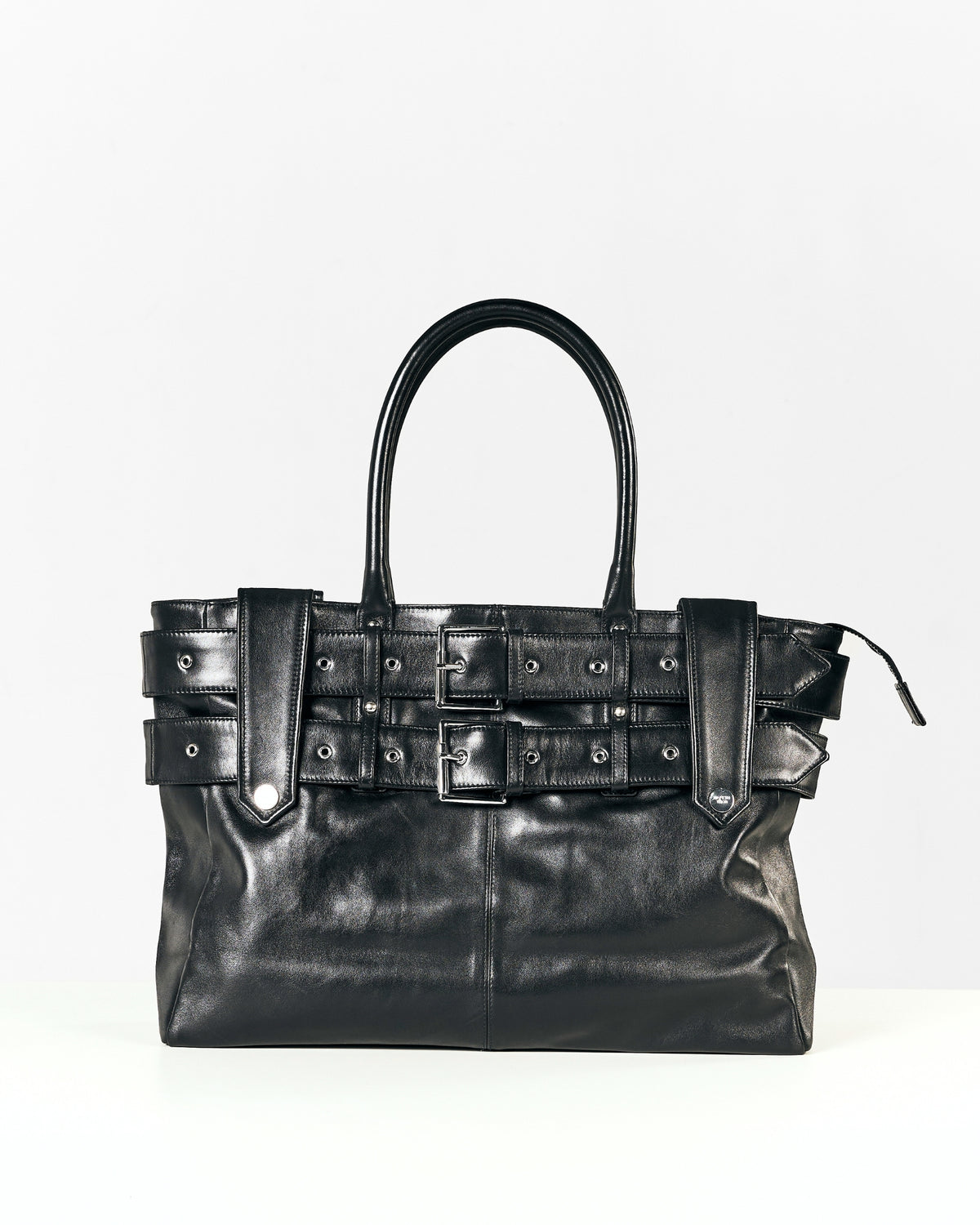 The Lewis Journal in Black