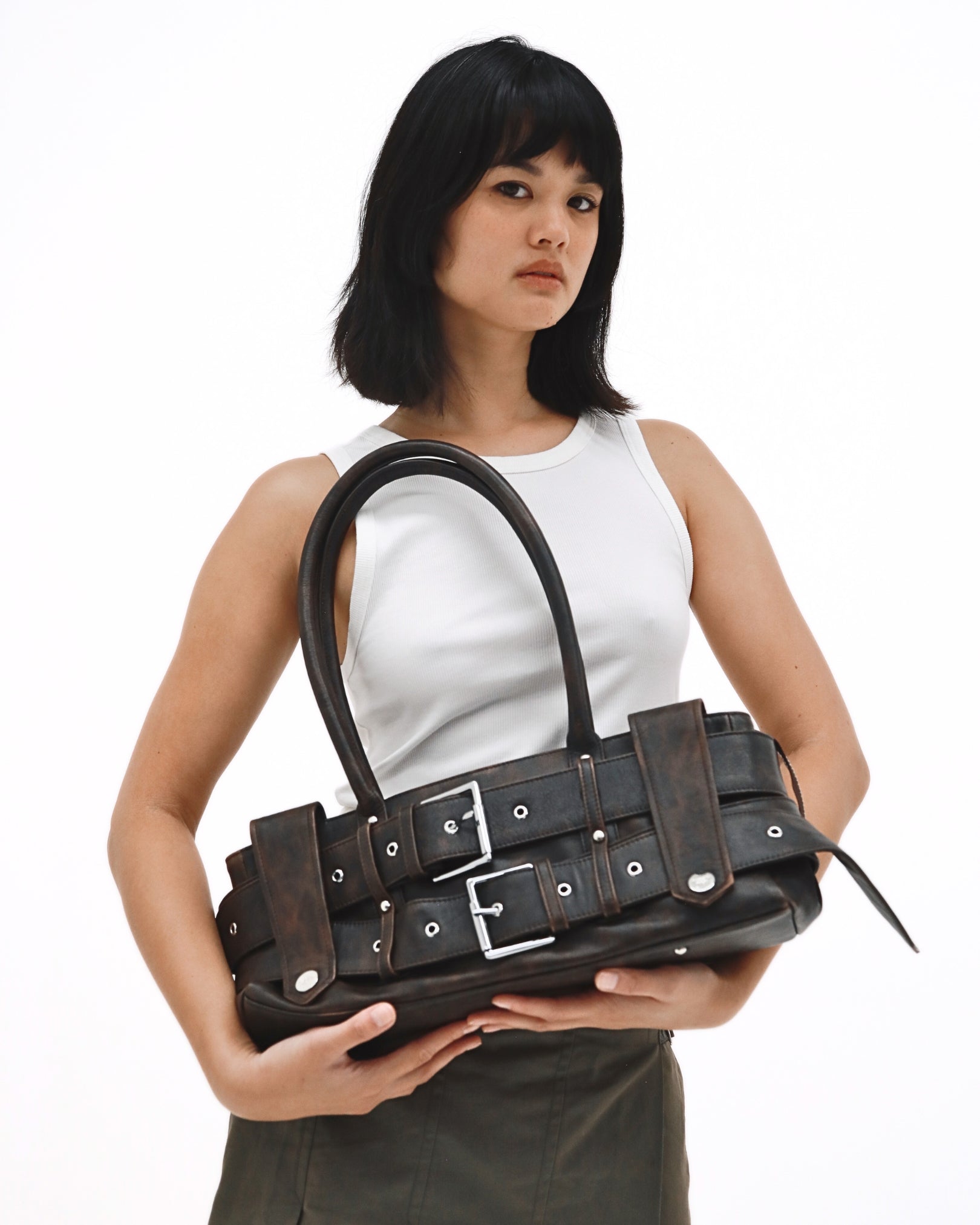 The Lewis Parallelo in Distressed Brown