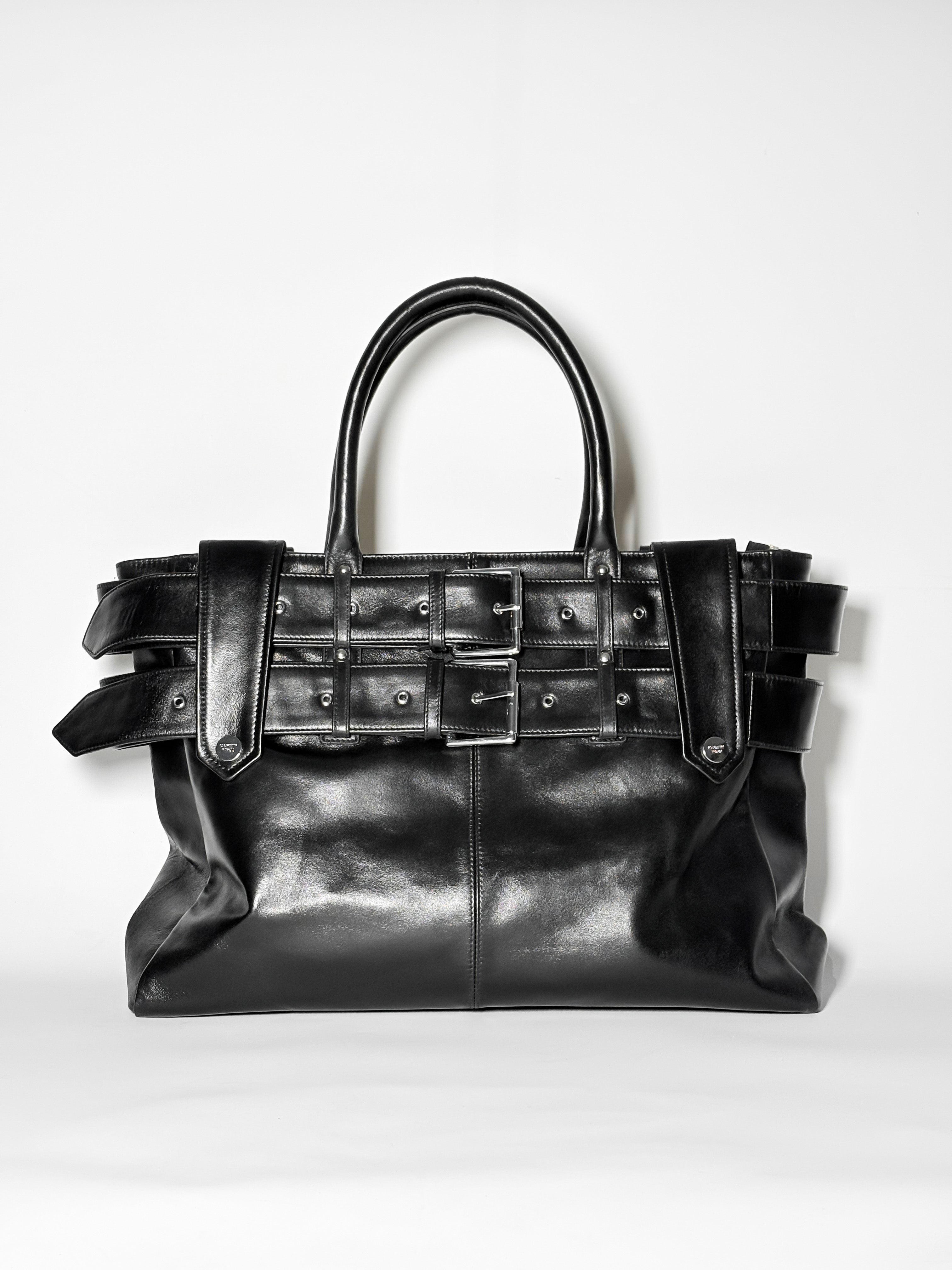 The Lewis Journal in Black