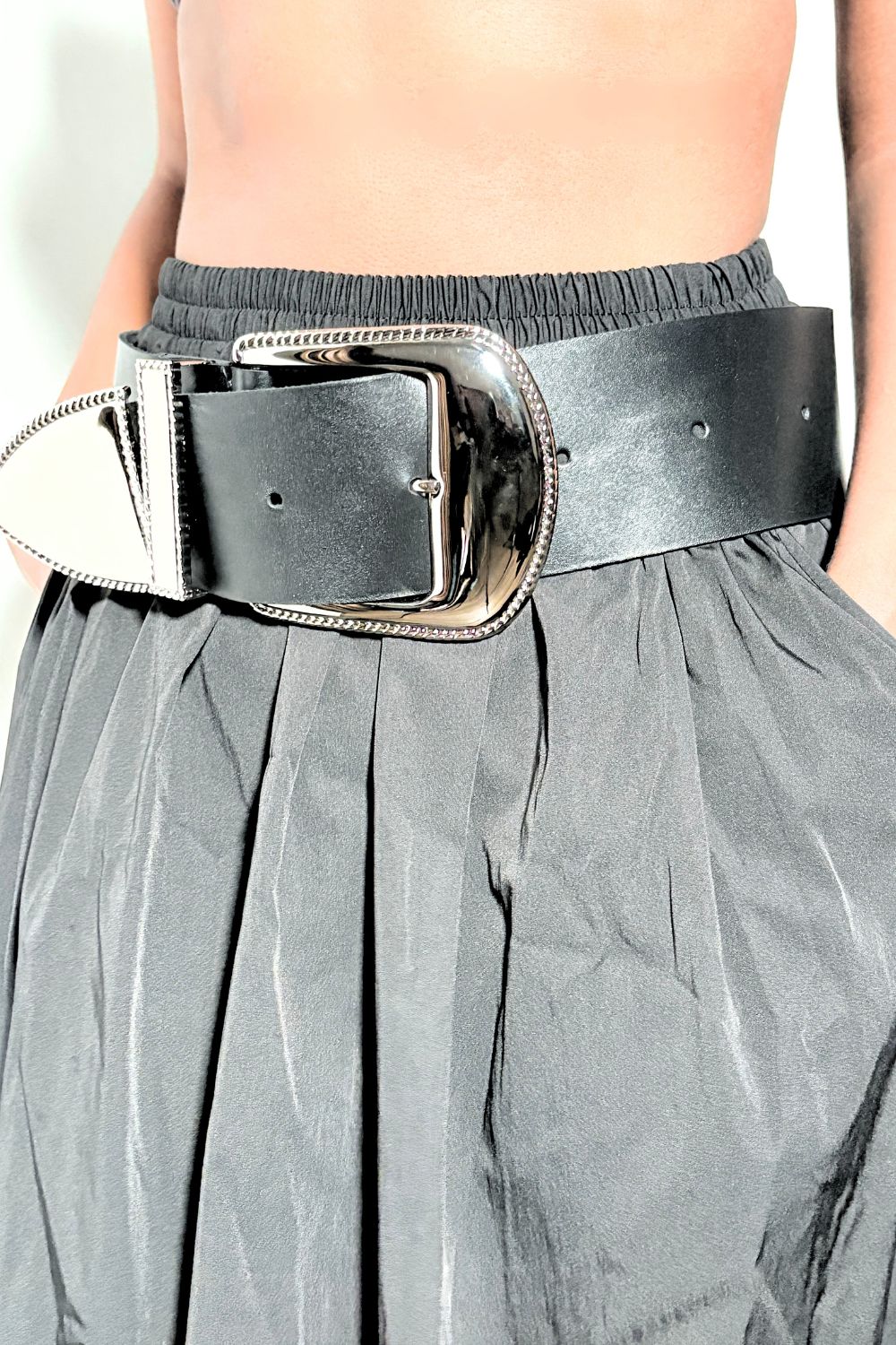 The Brisa Leather Belt